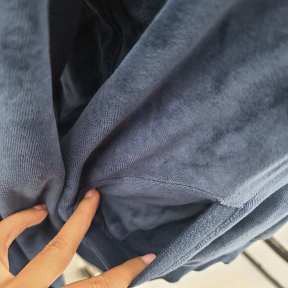 Pink VS Y2K Vintage The Pinks Love & Rock N Roll Tour Velour Blue jacket Furhood - Picture 4 of 13